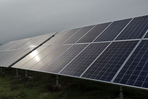 光伏產(chǎn)業(yè) 驅(qū)動(dòng)綠色能源革命的引擎